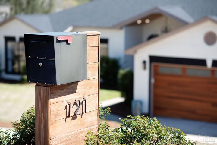 Property Photo:  121 Villacrest Dr  FL 32536 