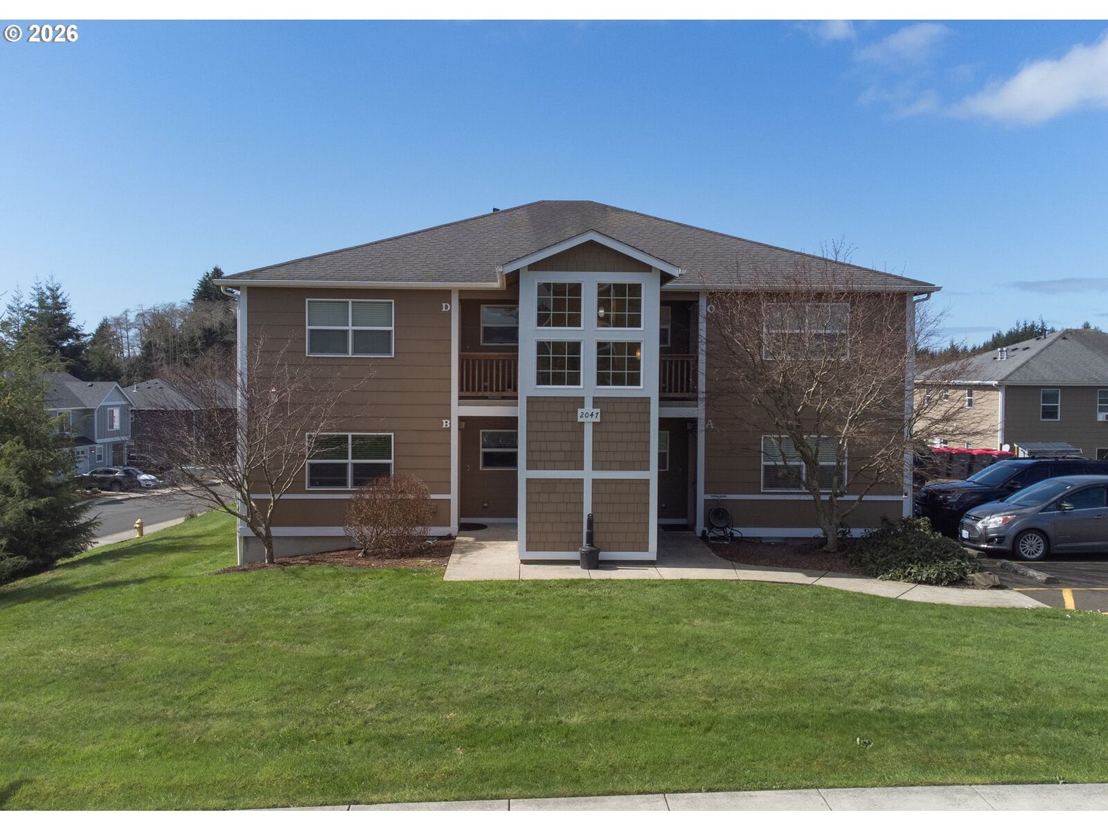 Property Photo:  2047 SE Huckleberry Ave  OR 97146 