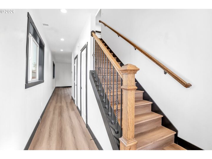 Property Photo: 720/740 S 8th Ave OR 97113