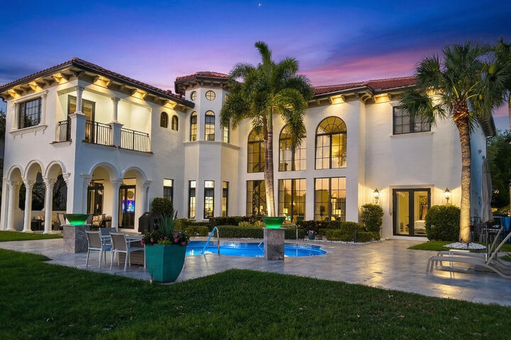 Property Photo:  7023 Lost Garden Terrace  FL 33076 