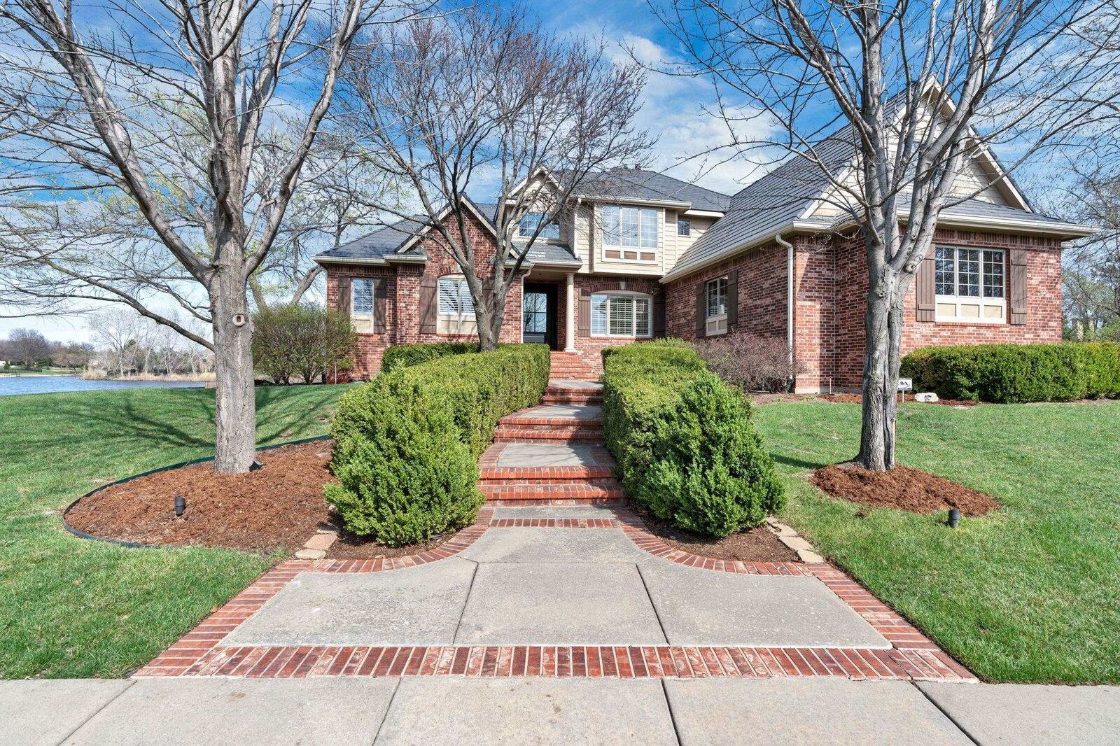 Property Photo:  1814 N Red Brush St  KS 67206 