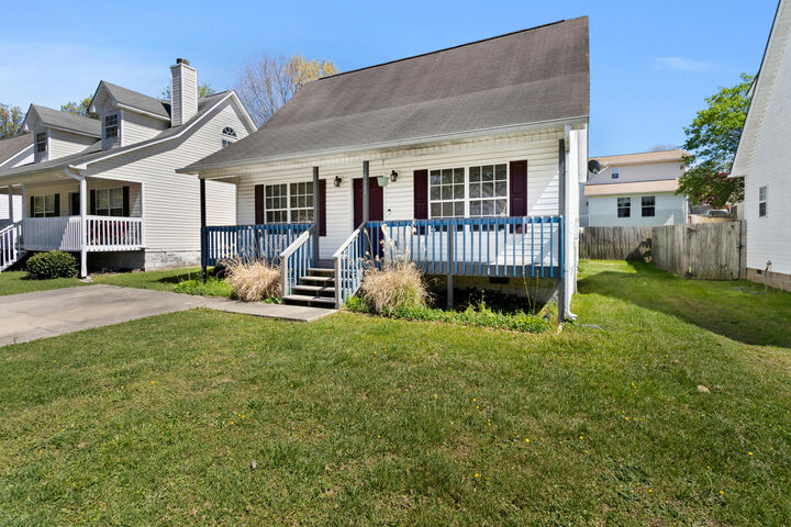 Property Photo:  3034 Holly Brook Circle NE  TN 37323 