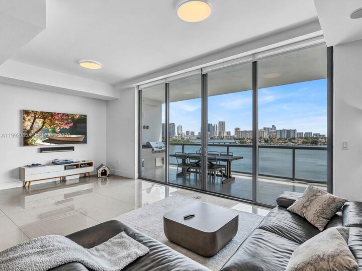 Property Photo:  3300 NE 188th St 511  FL 33180 