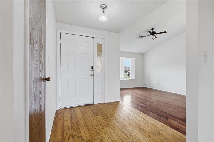 Property Photo:  5680 Spanish Mission Court  LA 70605 