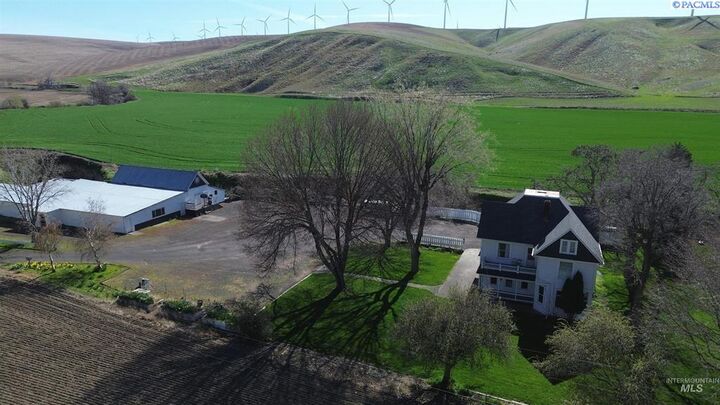 Property Photo:  1783 W Highway 12  WA 99347 