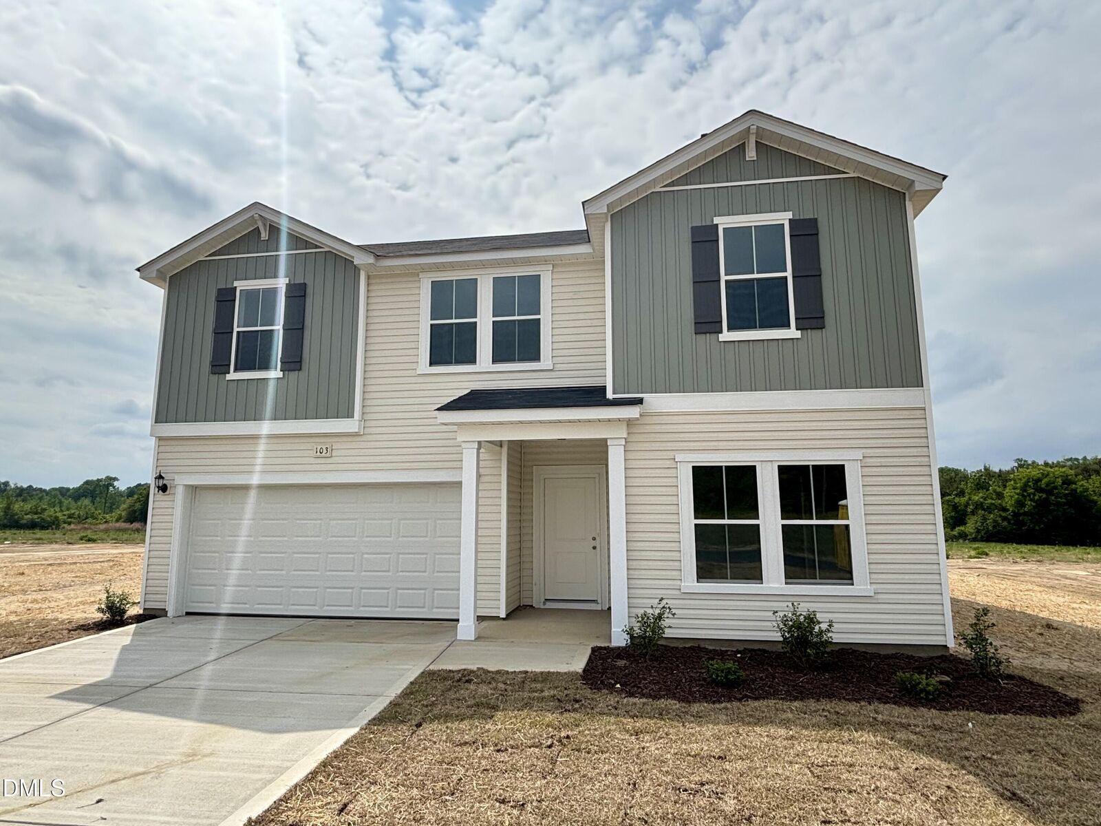 Property Photo: 103 Hallwood Drive NC 27863
