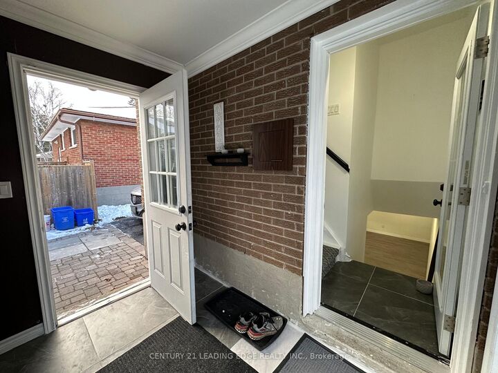 Property Photo:  965 Ronlea Avenue Basement  ON L1H 2X5 