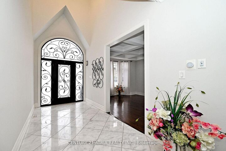 Property Photo:  350 Queen Mary Drive  ON L6K 3L8 