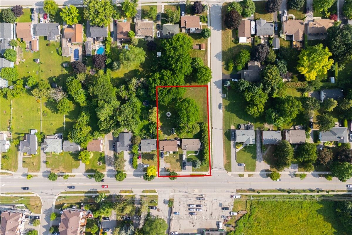 Property Photo: 98 Eagle Street ON L3Y 1J4