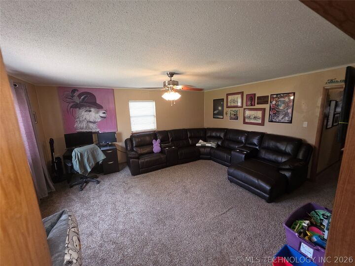 Property Photo:  2608 Branson Park Place  OK 74403 