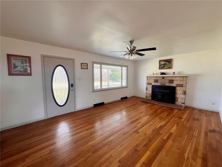 Property Photo:  1170 Vernon Road  PA 16125 