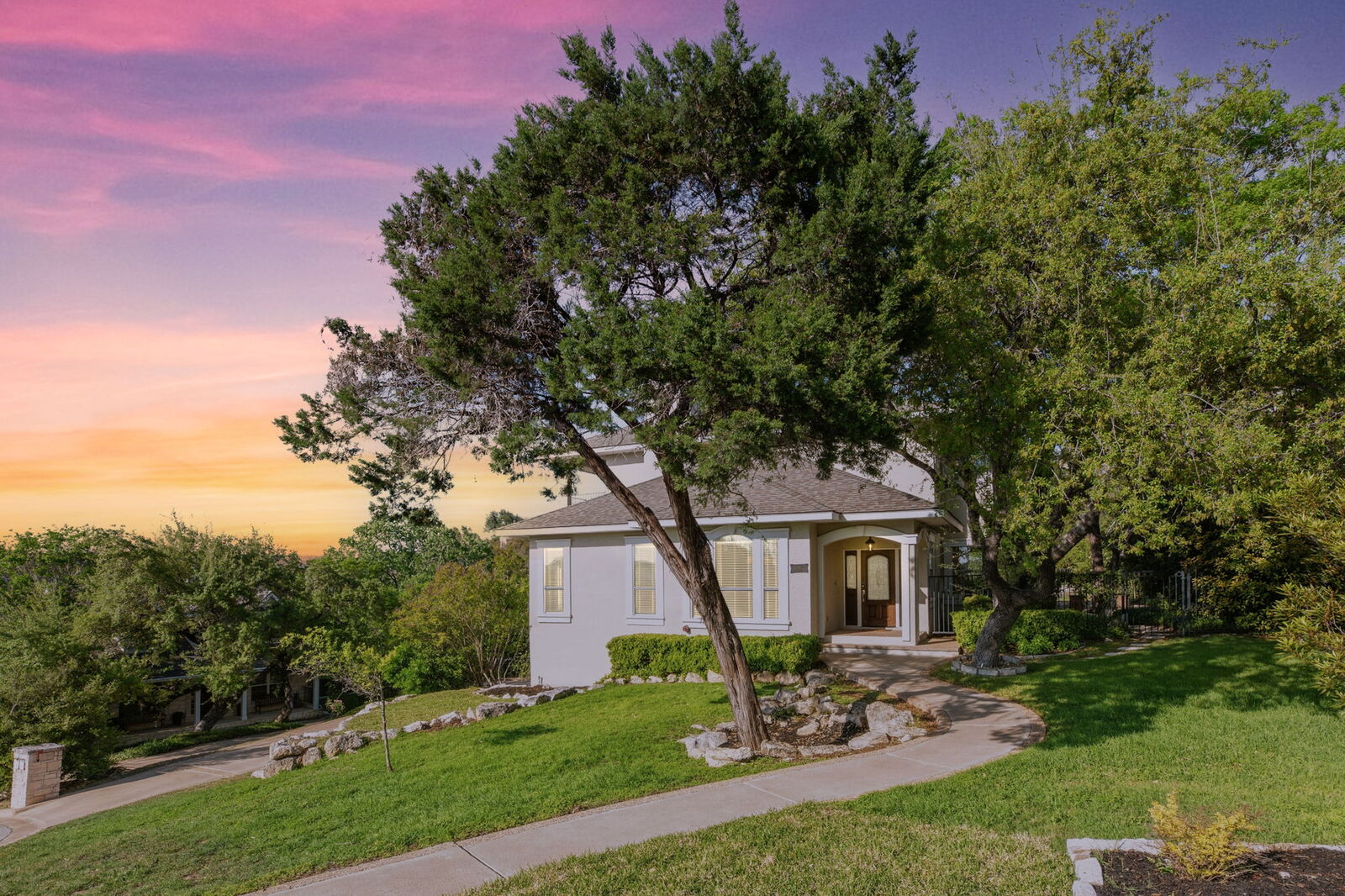 Property Photo:  10802 Love Bird Cove  TX 78730 