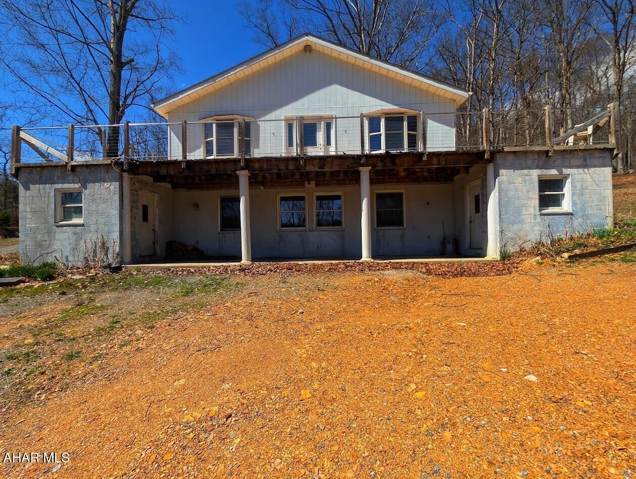 Property Photo:  364 Valentine Acres Road  PA 15535 