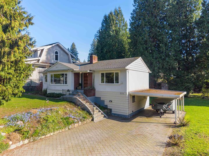 Property Photo: 551 E Osborne Road BC V7N 1M4