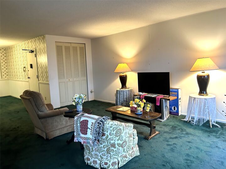 Property Photo:  5 Riverside Drive 709  NY 13905 