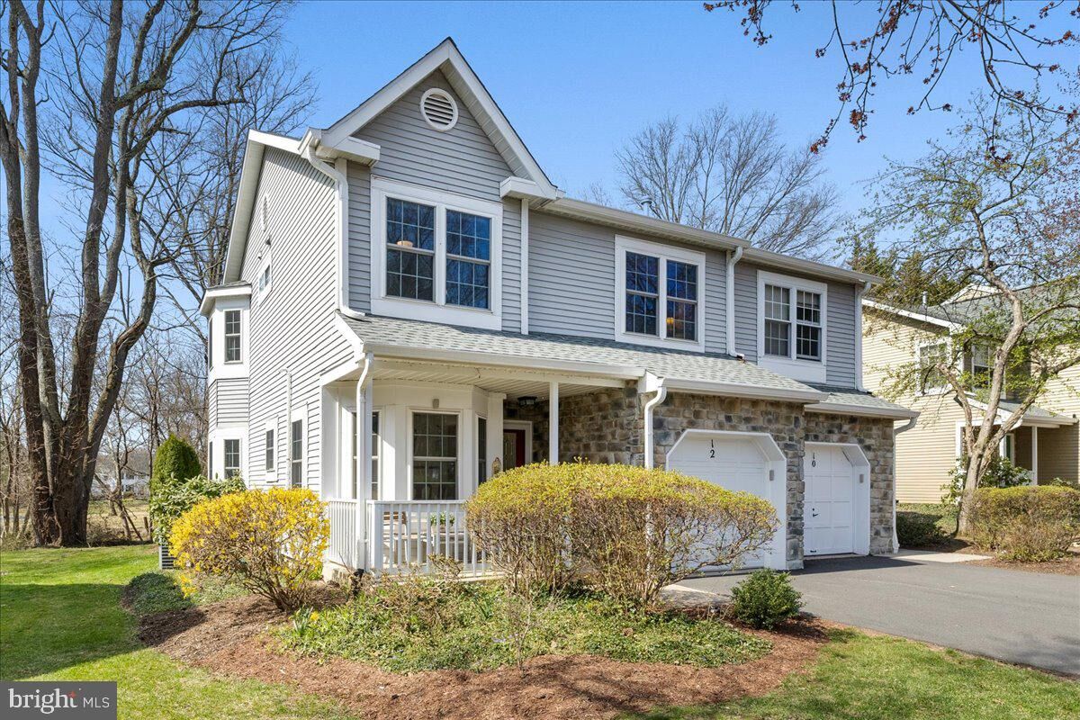 Property Photo:  12 Stonerise Drive  NJ 08648 