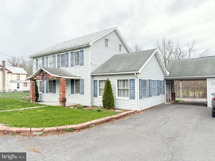 Property Photo: 1611 Pine Road PA 17015