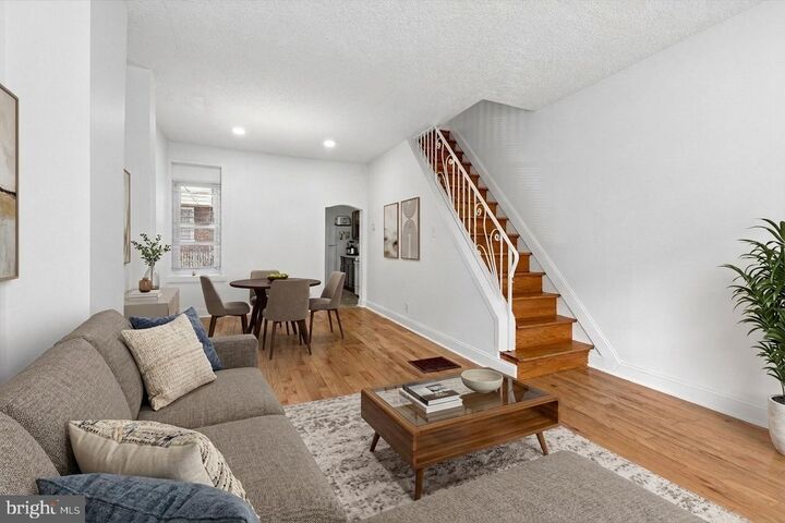 Property Photo:  2080 E Victoria Street  PA 19134 