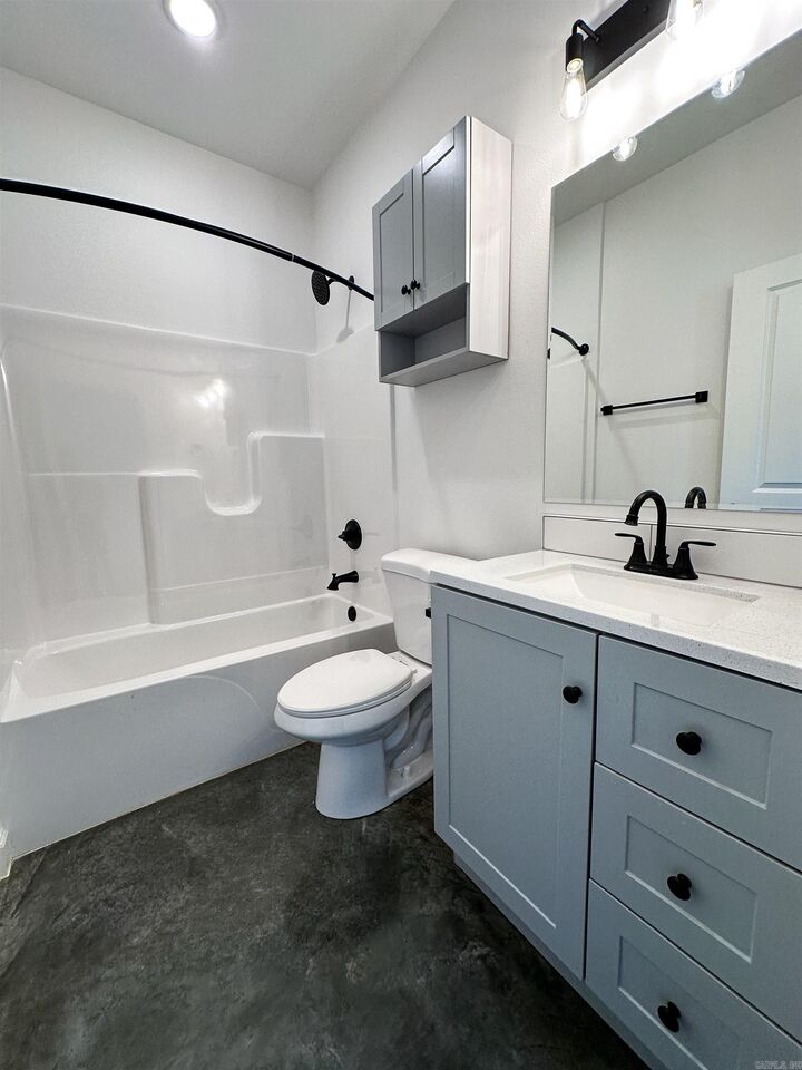 Property Photo:  1600 Crosswood Court  AR 72015 