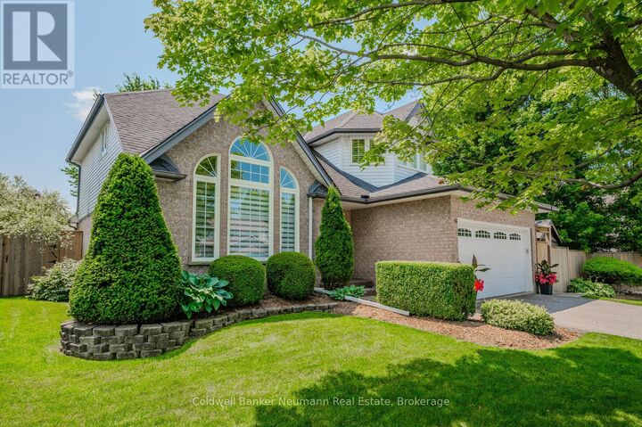 Photo de la propriété:  46 Sandpiper Drive  ON N1C 1C9 