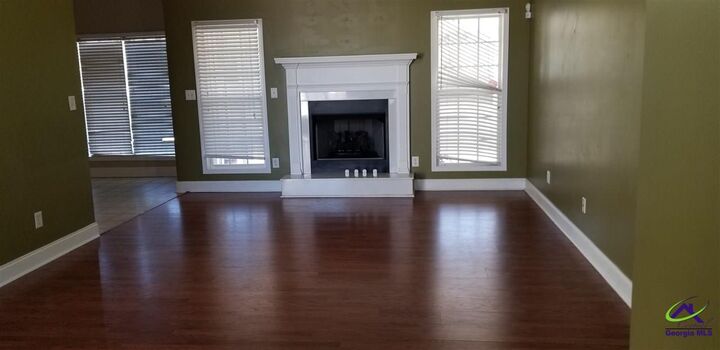 Property Photo:  209 Sedgebrooke Drive  GA 31088 