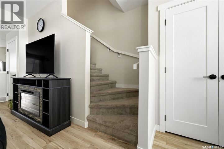 Photo de la propriété:  4736 Buckingham Drive E  SK S4V 3X8 