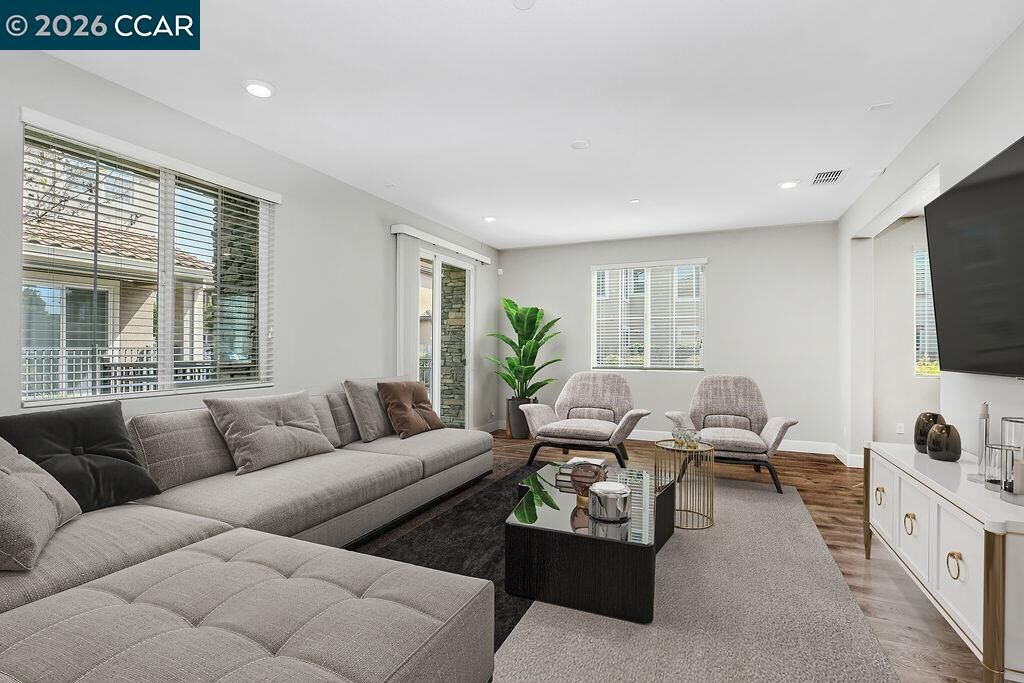 Property Photo:  232 Caterina Way  CA 94545 