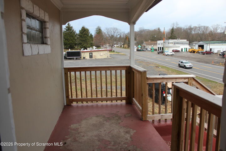 Property Photo:  197 S Mountain Boulevard  PA 18707 
