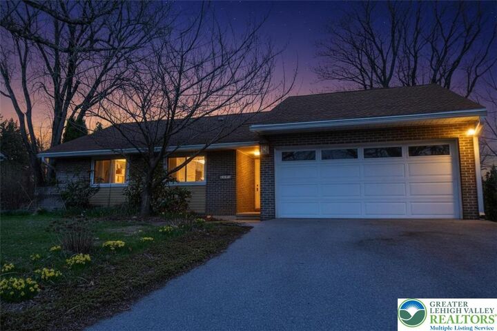 Property Photo:  625 Luella Drive  PA 19530 