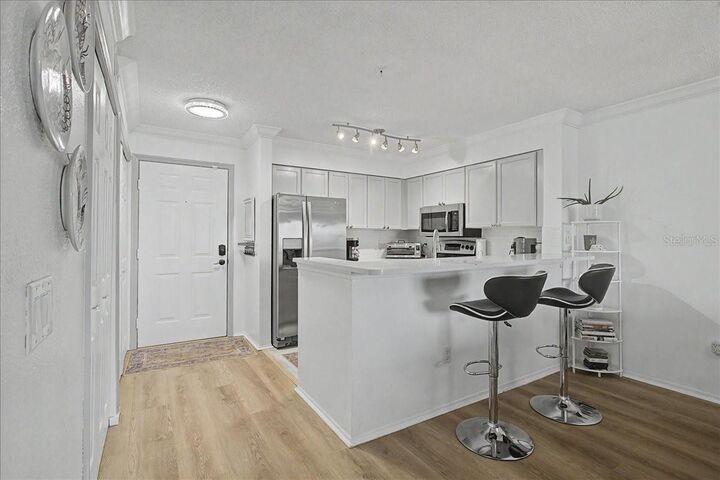 Property Photo:  2400 Feather Sound Drive 733  FL 33762 