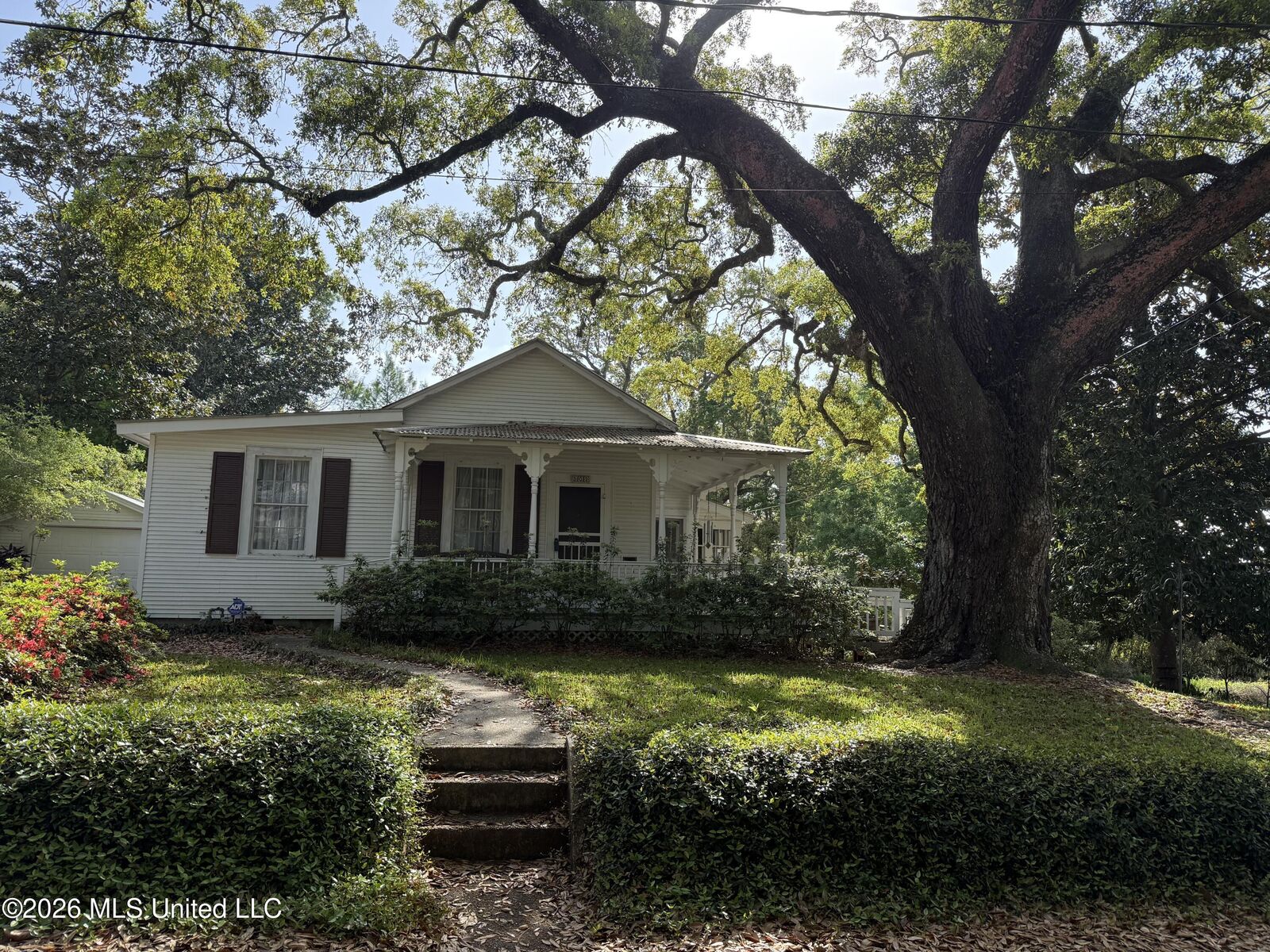 Property Photo:  502 Rayburn Avenue  MS 39564 
