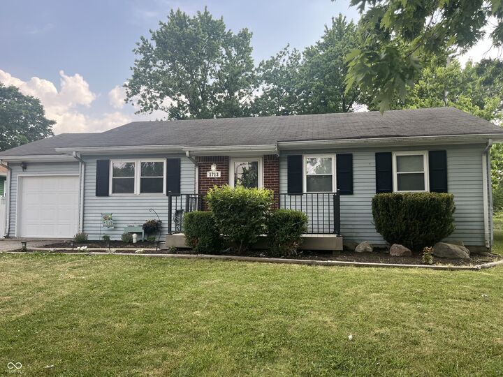 Property Photo:  1713 Manor Drive  IN 46052 