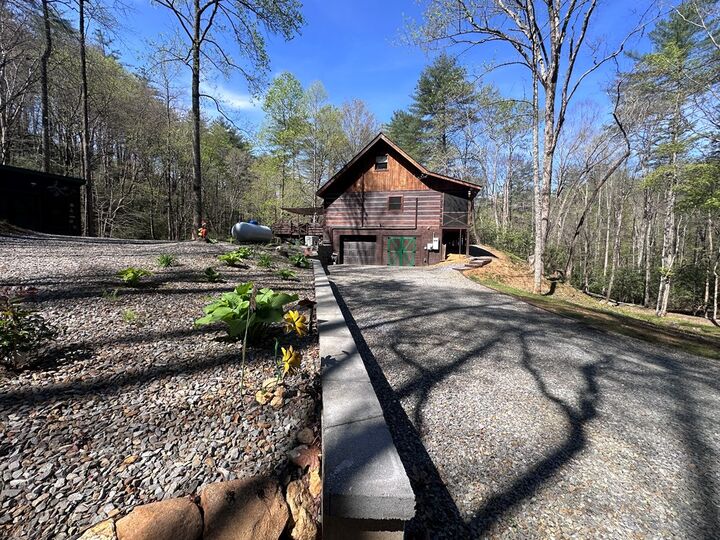 Property Photo:  520 Farmer Drive  NC 28906 