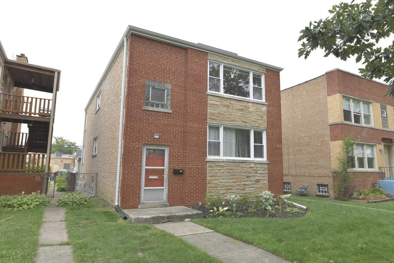 Property Photo:  4914 Louise Street 1  IL 60077 