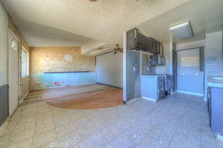 Property Photo:  33051 Adelfa Street  CA 92530 