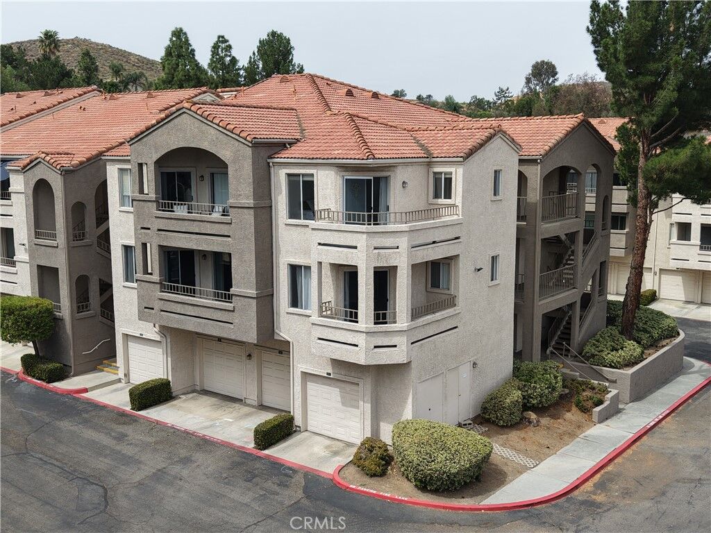 Property Photo:  1980 Las Colinas Circle 308  CA 92879 
