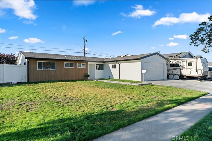 Property Photo:  8591 Greenleaf Avenue  CA 90620 