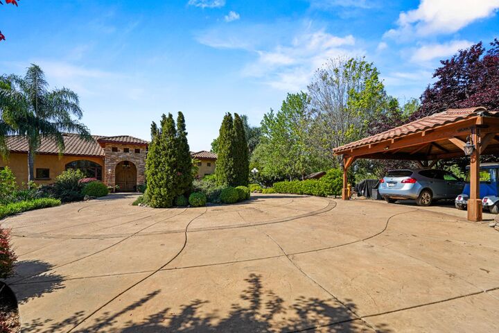 Property Photo:  5411 Julietta Place  CA 95648 