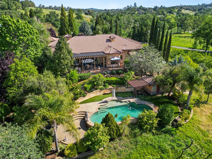 Property Photo:  5411 Julietta Place  CA 95648 