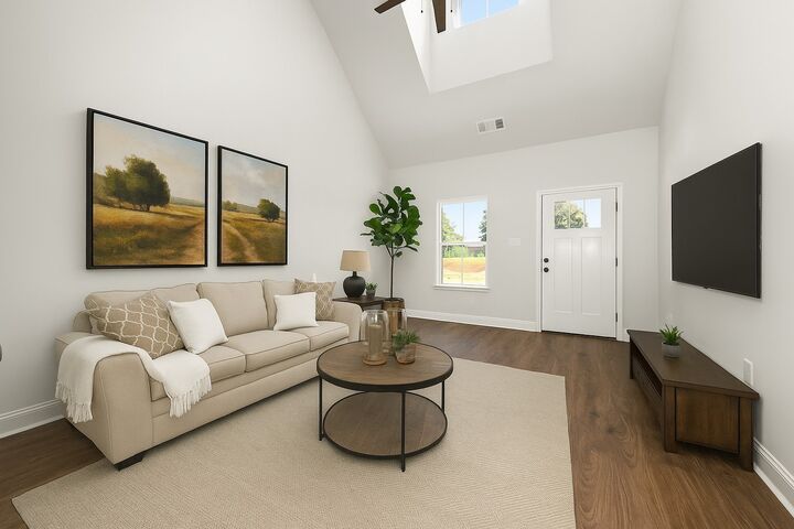 Property Photo:  512 Rohan Drive  TN 37129 