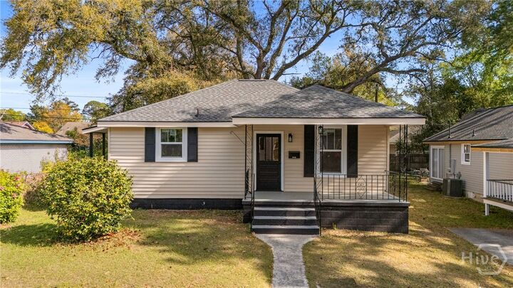 Property Photo: 2318 Florida Avenue GA 31404