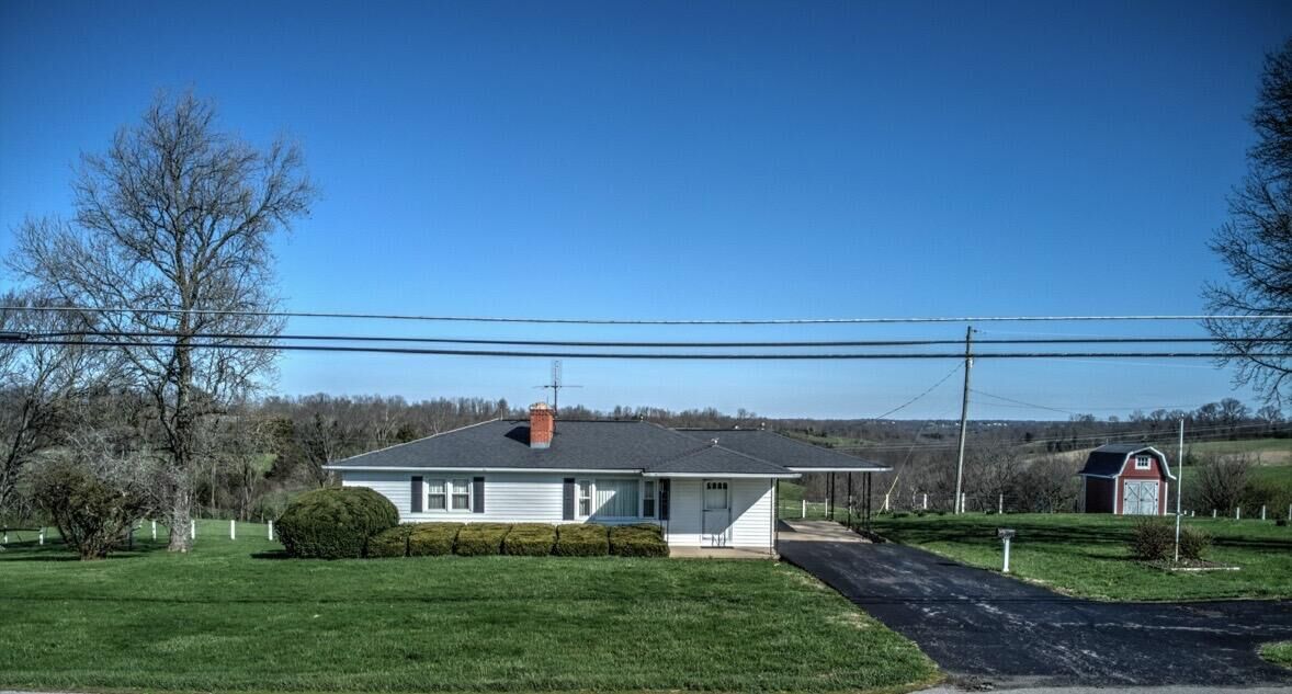 Property Photo:  2320 Knoxville Road  KY 41035 