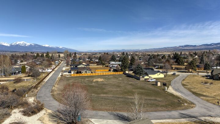 Property Photo: 135 Joncar Court MT 59840