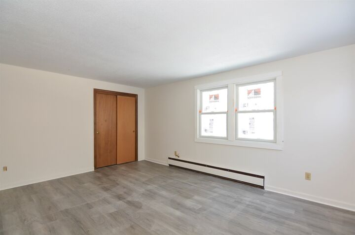 Property Photo: 3 Holly Lane NH 03053