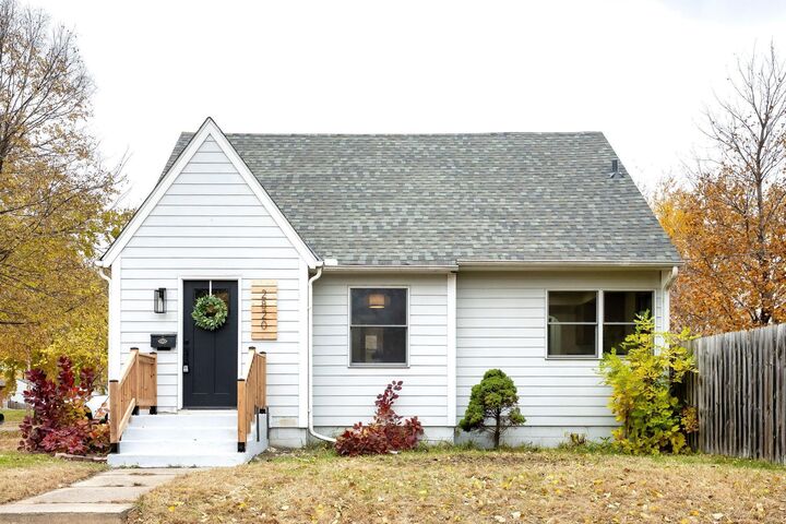 Property Photo:  2820 50th Ave N  MN 55430 