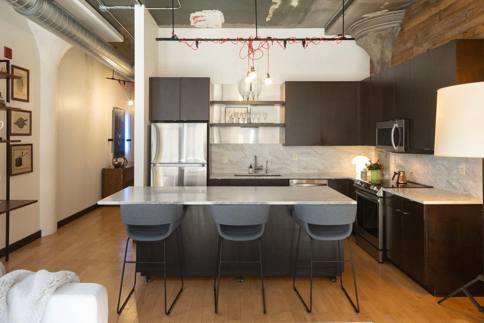 Property Photo:  618 Washington Avenue N 304  MN 55401 