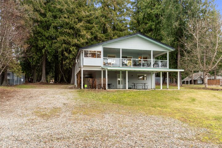 6807 Squilax - Anglemont Road — photo 1