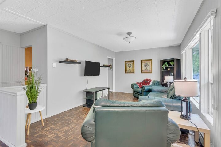 Property Photo:  365 Clifton Road  BC V1V 1A4 