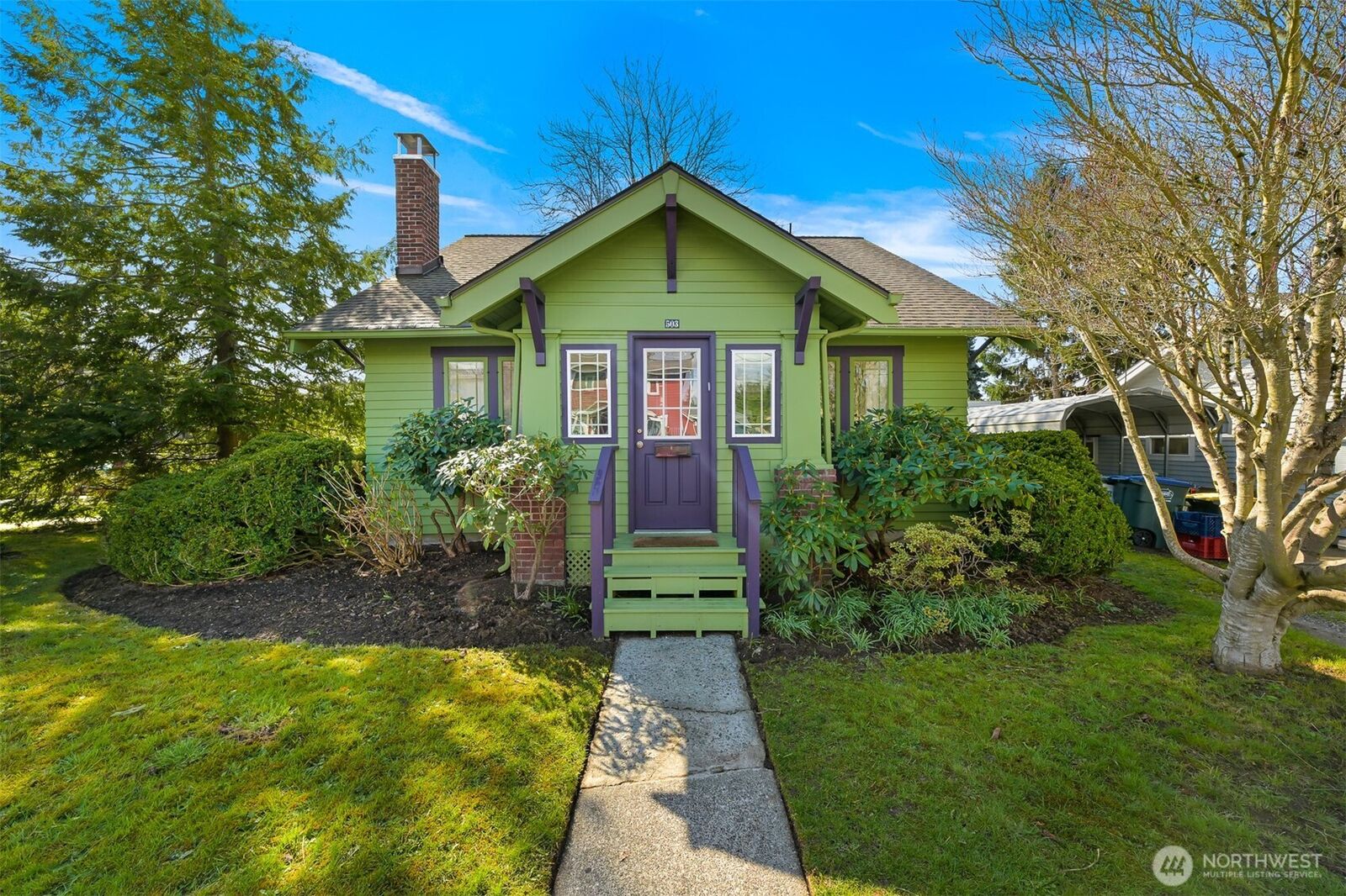 Property Photo:  503 W Illinois Street  WA 98225 