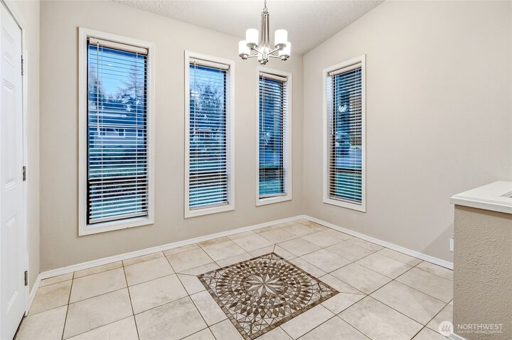 Property Photo:  558 SW 298th Street  WA 98023 